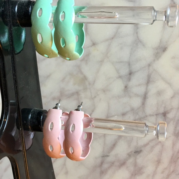 Pair of Spring Colored Hoop Earrings - Picture 6 of 6